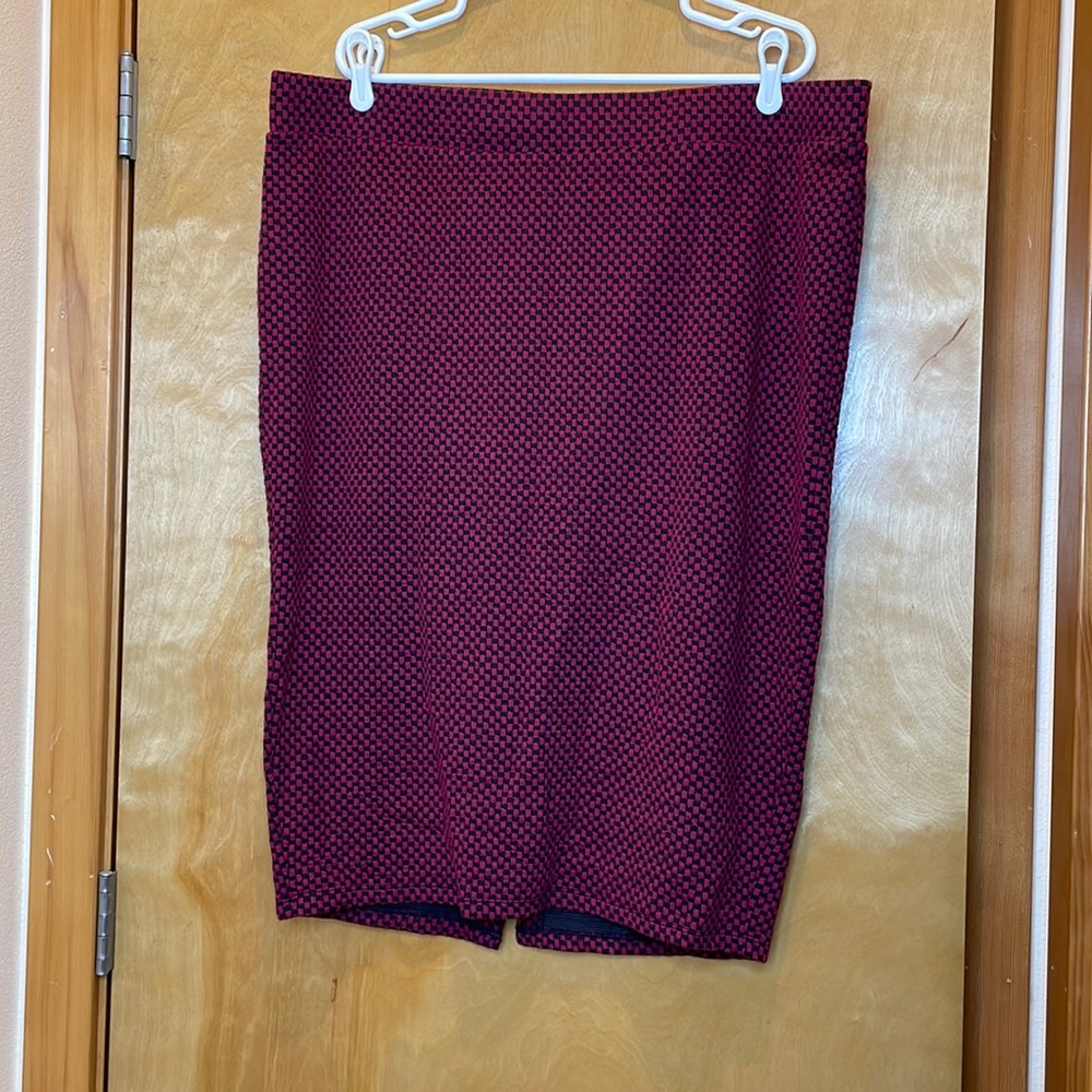 Torrid Pencil Skirt - Plus Size 3 - Red Plaid